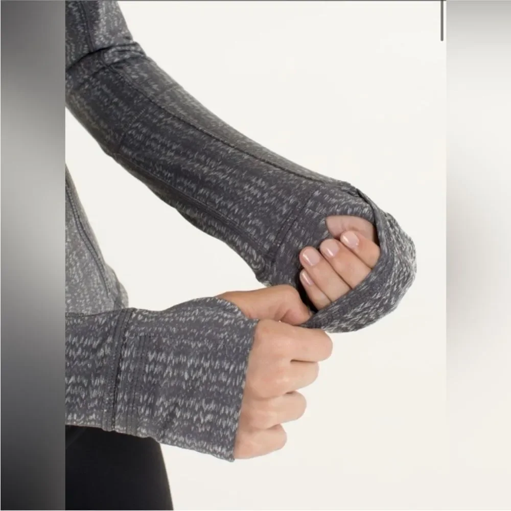 Lululemon Forme Jacket in Grey Ziggy Wee October Angel Wing